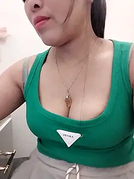 01 ANNA 01 online show from April 19, 2:38 pm