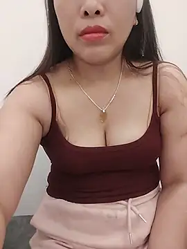 01 ANNA 01 online show from June 5, 10:15 pm