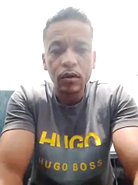 Snapshot of Rodr_go14 chatting on June 6, 9:47 am Rodr go14 online show from June 6, 9:47 am