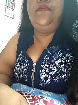 Moonae online show from March 7, 3:20 pm