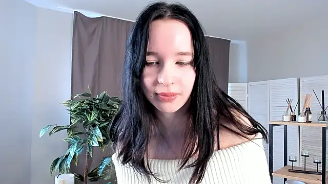 DeannSpatafore online show from March 23, 5:44 am