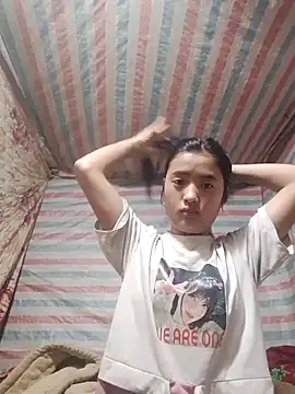 Lala-labu online show from April 2, 12:41 am