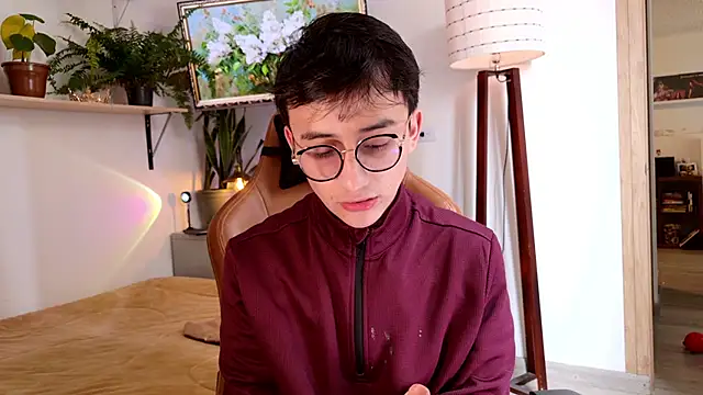 Sr evann online show from April 2, 2:58 pm