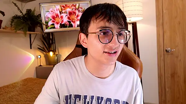 Sr evann online show from April 15, 3:08 pm