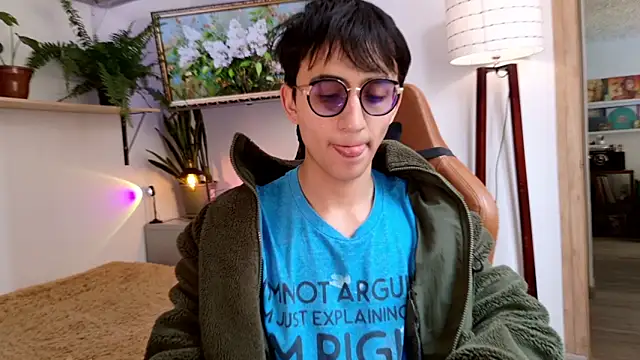 Sr evann online show from April 23, 4:31 pm