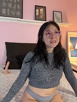 Abigailladyy online show from April 10, 11:37 am