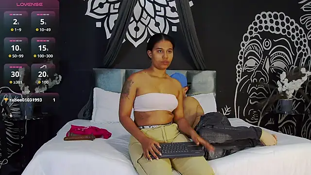 Luna Dante fox online show from April 16, 12:06 pm