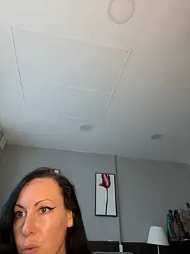 GoddessChloeAtreides online show from June 10, 7:18 am