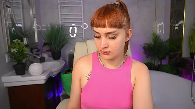 Snapshot of DawnGwin chatting on May 16, 10:36 am DawnGwin online show from May 16, 10:36 am