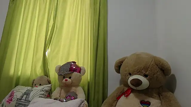 saraa ramirez online show from April 21, 5:06 pm