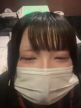 Snapshot of miruku_hosii chatting on June 20, 11:35 am miruku hosii online show from June 20, 11:35 am