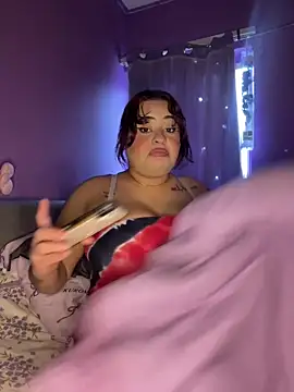 Snapshot of lamami24k chatting on March 3, 8:48 pm lamami24k online show from March 3, 8:48 pm