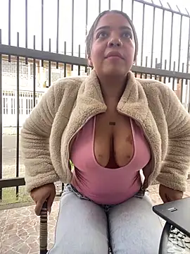 AdaPink  online show from April 23, 12:29 pm