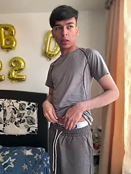 The Conquer online show from April 22, 7:15 pm