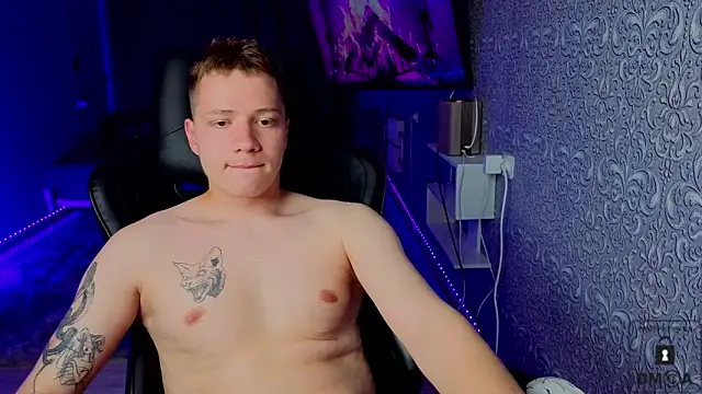 Karl Night  online show from July 4, 12:06 am