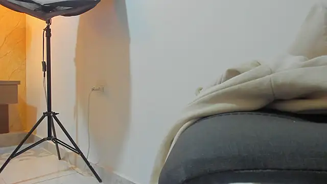 Miia03 online show from March 28, 11:32 am