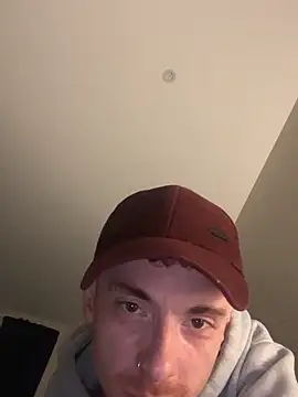 Rosebroz online show from March 28, 2:11 am