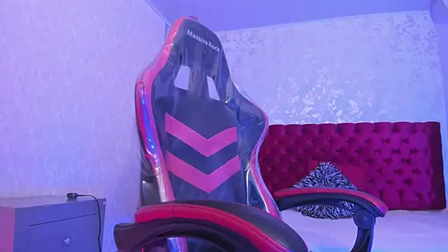 Noha castellano online show from March 7, 12:35 pm