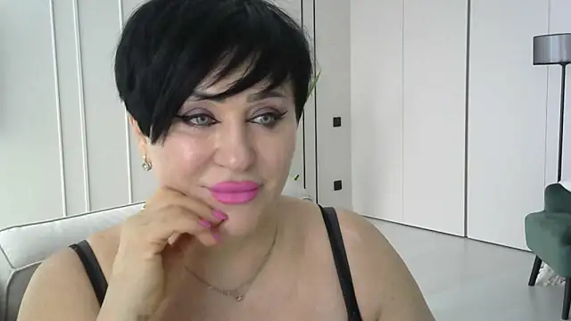 Kleotempt online show from April 12, 9:58 am