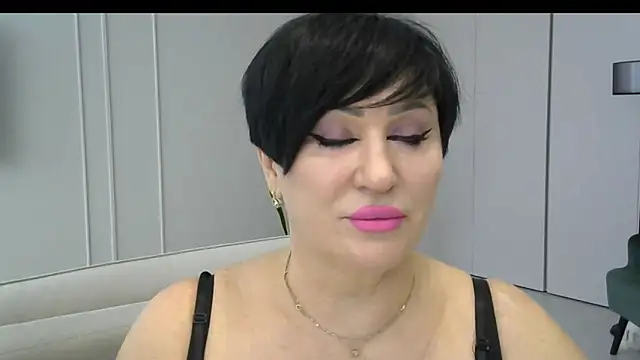 Kleotempt online show from April 20, 12:41 pm