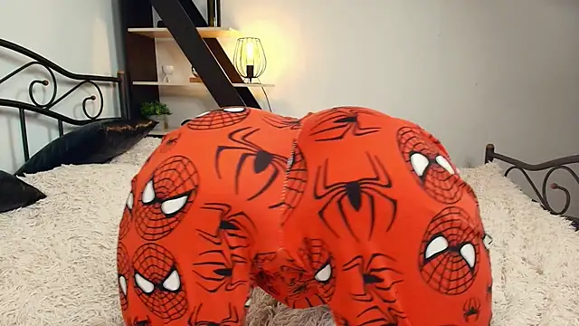 SammieMir online show from April 1, 1:41 pm