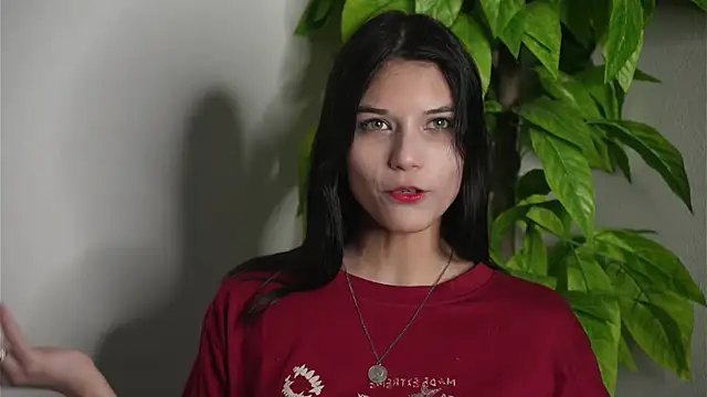 CaroylnPaiva online show from February 24, 11:52 am