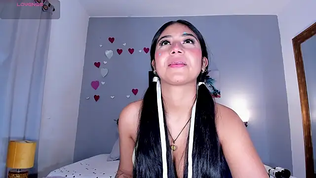 KimTaylorW online show from April 13, 2:17 am