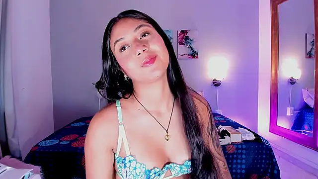 KimTaylorW online show from June 6, 2:49 am