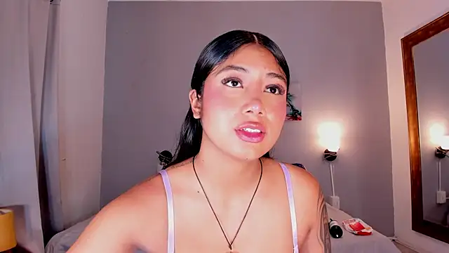KimTaylorW online show from July 3, 2:40 am