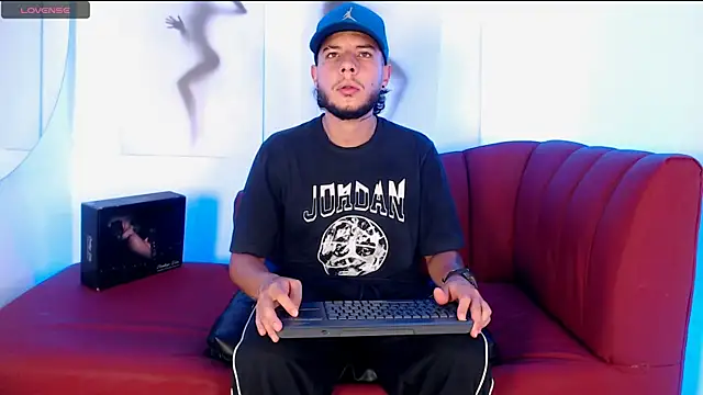 luxesmith online show from April 7, 11:37 pm