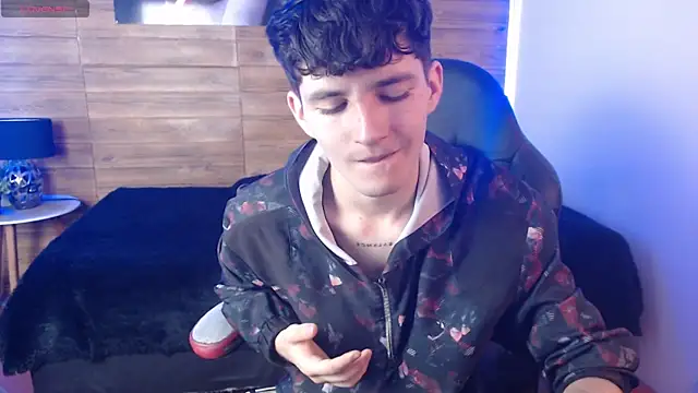 trevor mob online show from April 20, 7:26 pm