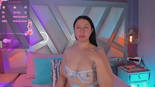 Ashleeyprincess01 online show from July 28, 2:13 pm