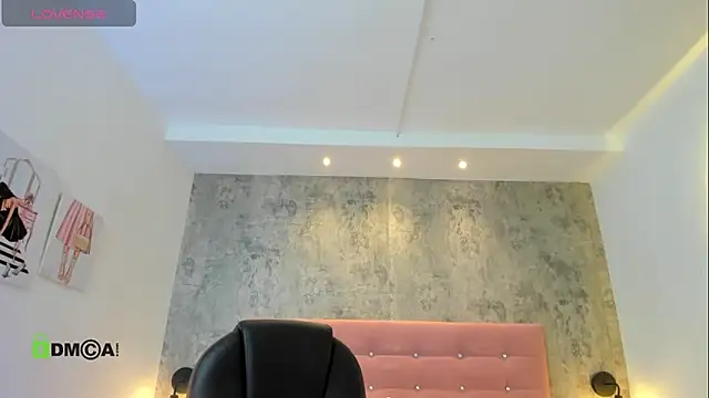 RomaBellanova online show from April 20, 7:48 pm