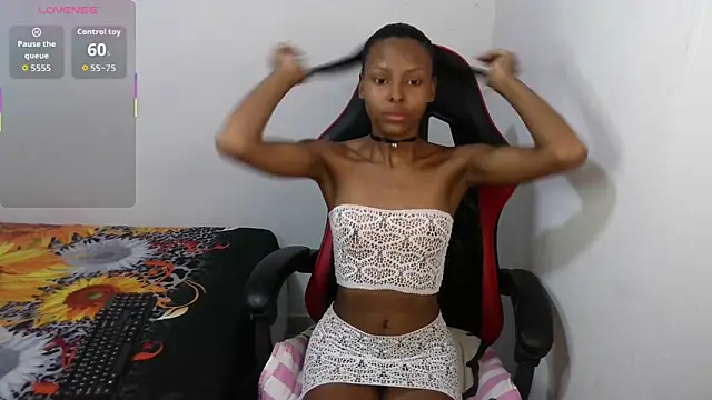 Dulce camx online show from April 19, 4:12 am