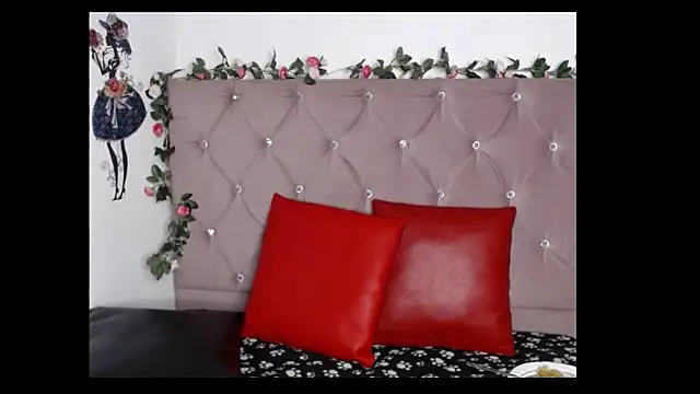 Snapshot of samanta_rosse20 chatting on May 21, 5:14 am samanta rosse20 online show from May 21, 5:14 am