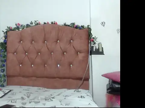 Snapshot of samanta_rosse20 chatting on July 21, 4:04 am samanta rosse20 online show from July 21, 4:04 am
