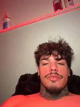 SNAKEARM online show from February 24, 6:50 pm