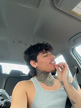 SNAKEARM online show from March 3, 11:32 pm