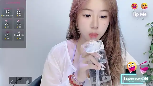 Baixi-01 online show from June 6, 4:28 am