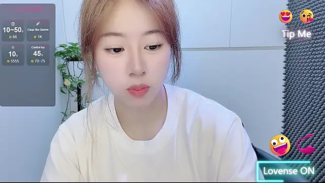 Baixi-01 online show from July 3, 4:19 am
