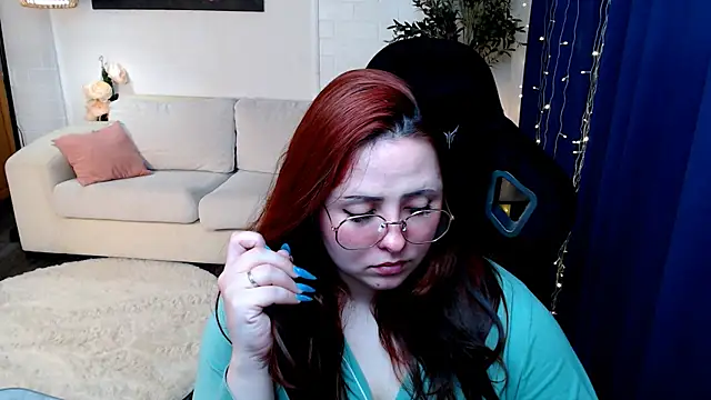 Hennessy bunny online show from April 21, 7:06 pm