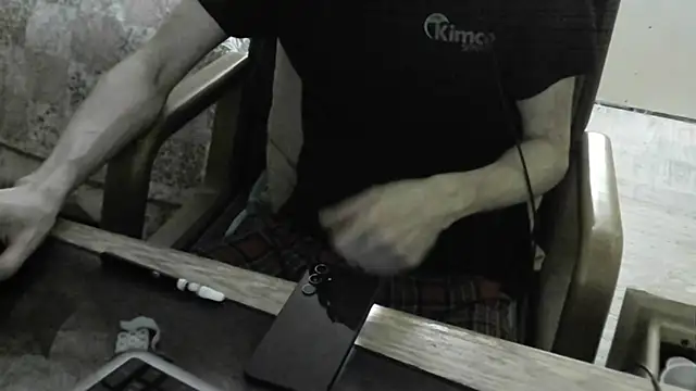 FiSTALiTY online show from April 4, 9:18 am