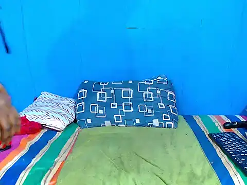 DARKTEMPTATION46XX online show from April 21, 5:06 pm