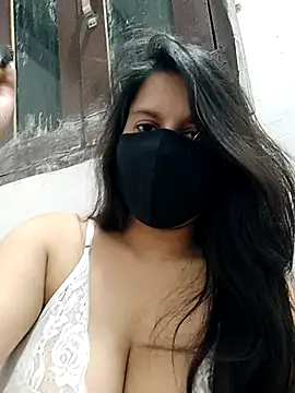 Sonakshi kumari online show from April 28, 8:47 pm