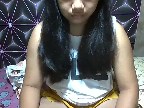 Flowerbebe online show from April 22, 6:09 pm