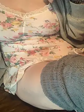 Snapshot of TemptingZebra chatting on March 9, 10:03 pm TemptingZebra online show from March 9, 10:03 pm