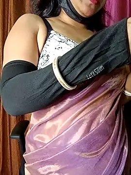 Kritika05 online show from May 7, 3:17 pm