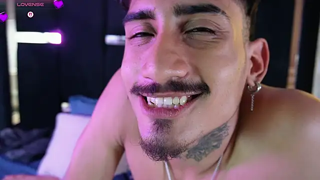 Dark Eros  online show from February 28, 7:37 pm