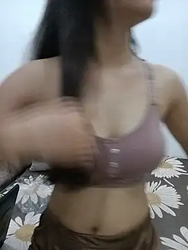 Snapshot of sexy_nadhu chatting on June 29, 7:03 pm sexy nadhu online show from June 29, 7:03 pm