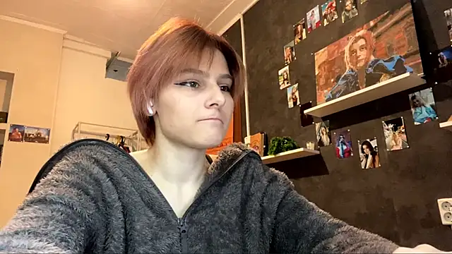 sooyevaa online show from March 2, 2:13 pm